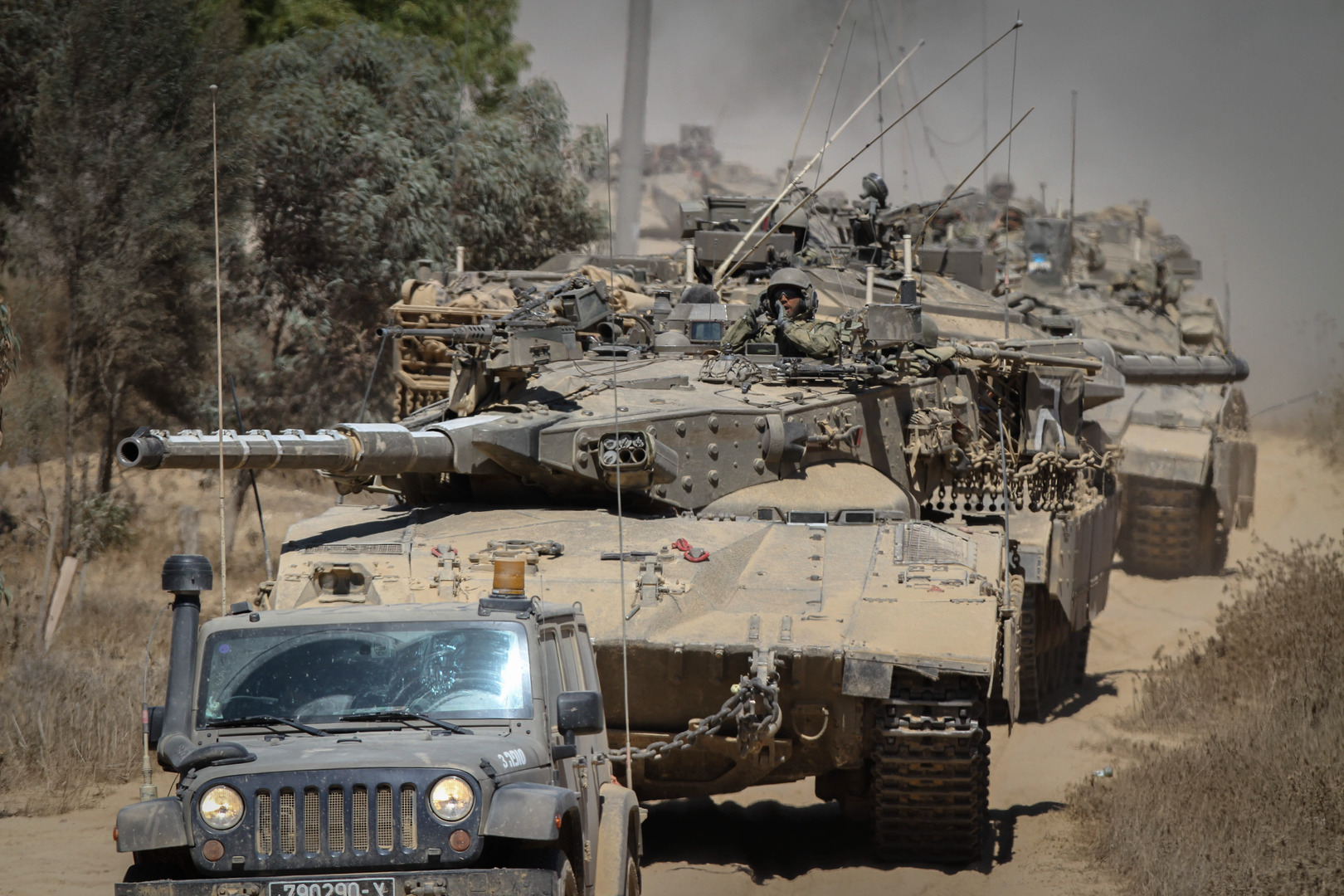 إصابة قائد الكتيبة 52 في الجيش الإسرائيلي خلال معارك عنيفة في بنت جبيل