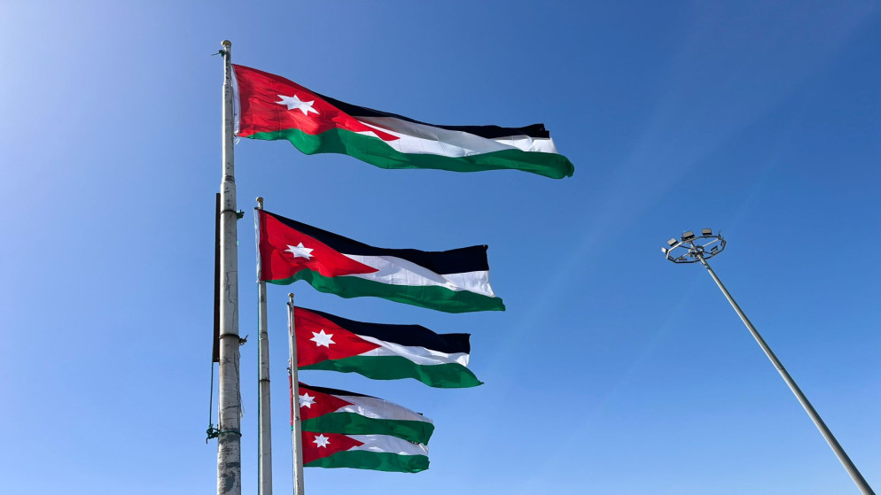 يوم العلم في الاردن يعزز قيم الانتماء والولاء لدى الطلبة