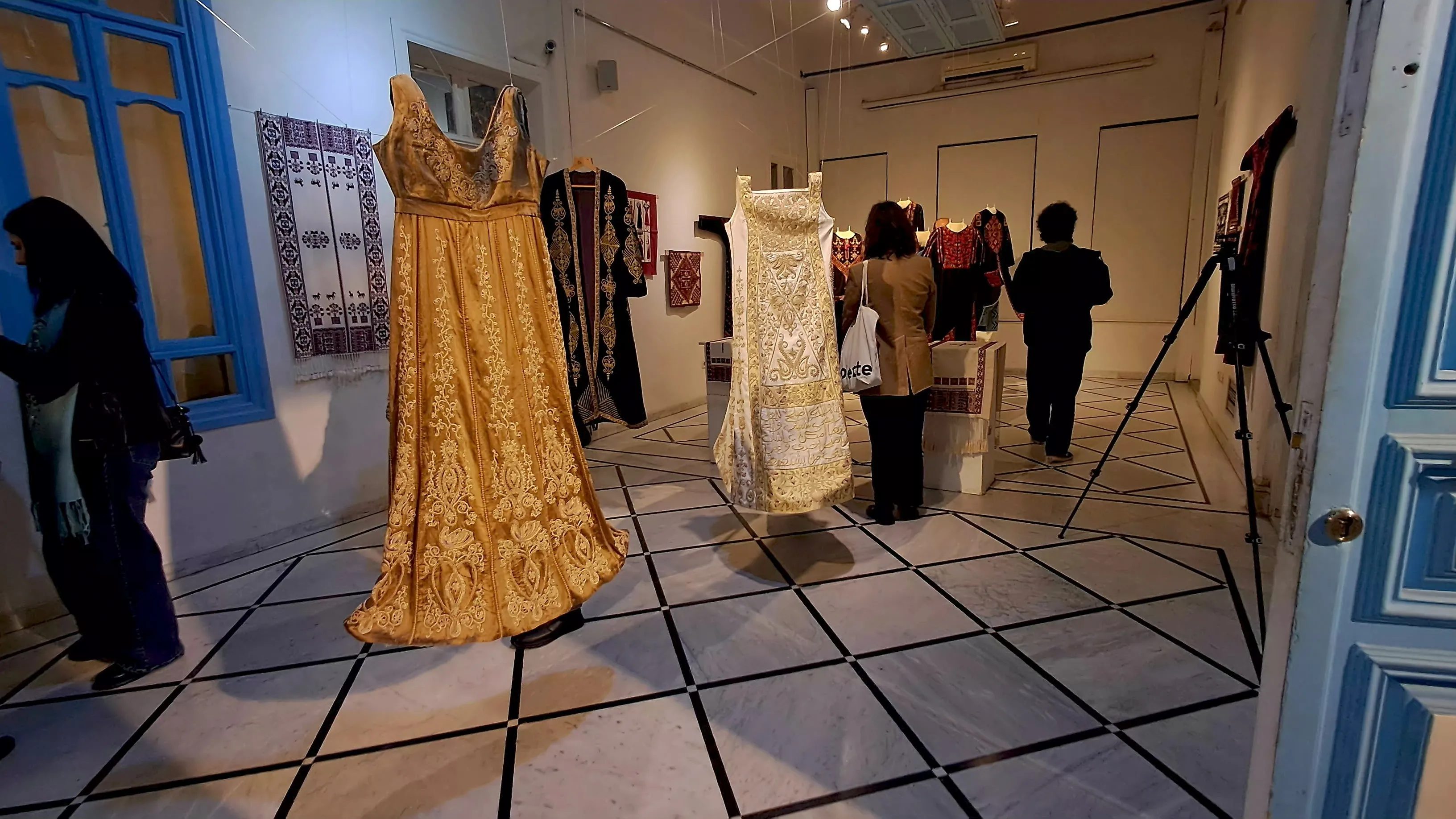 هايكه فيبر تحتفل بالتراث السوري من خلال معرضها في دمشق