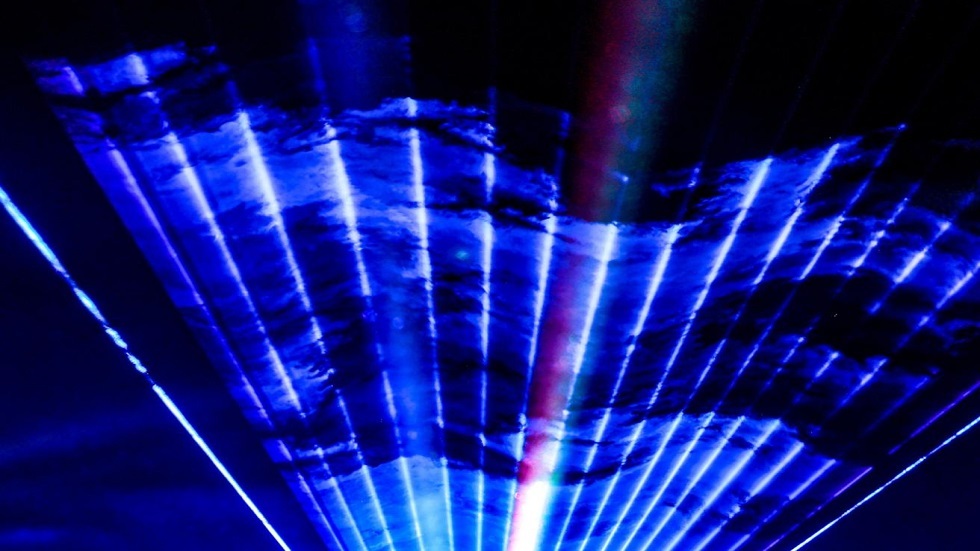 ابتكار ليزر نانوي بحجم الجسيمات الفيروسية يفتح آفاق جديدة في التكنولوجيا