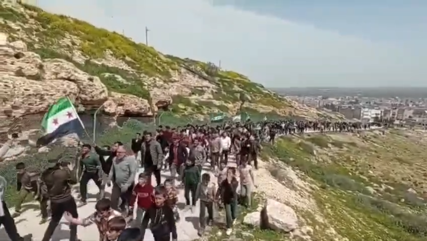 أهالي جبل عقيل في الباب يطالبون باستعادة ممتلكاتهم من الجيش التركي