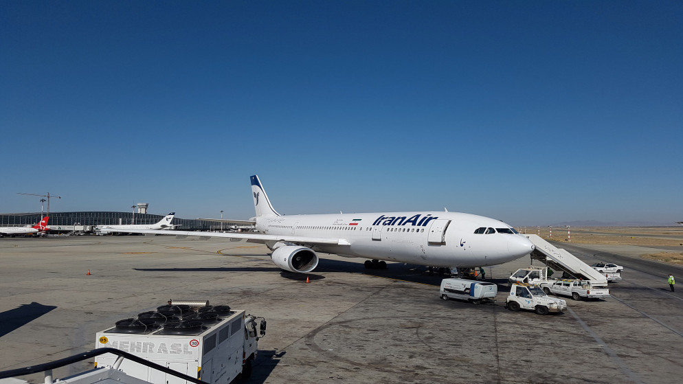 استئناف الرحلات الدولية من مطار مشهد الإيراني