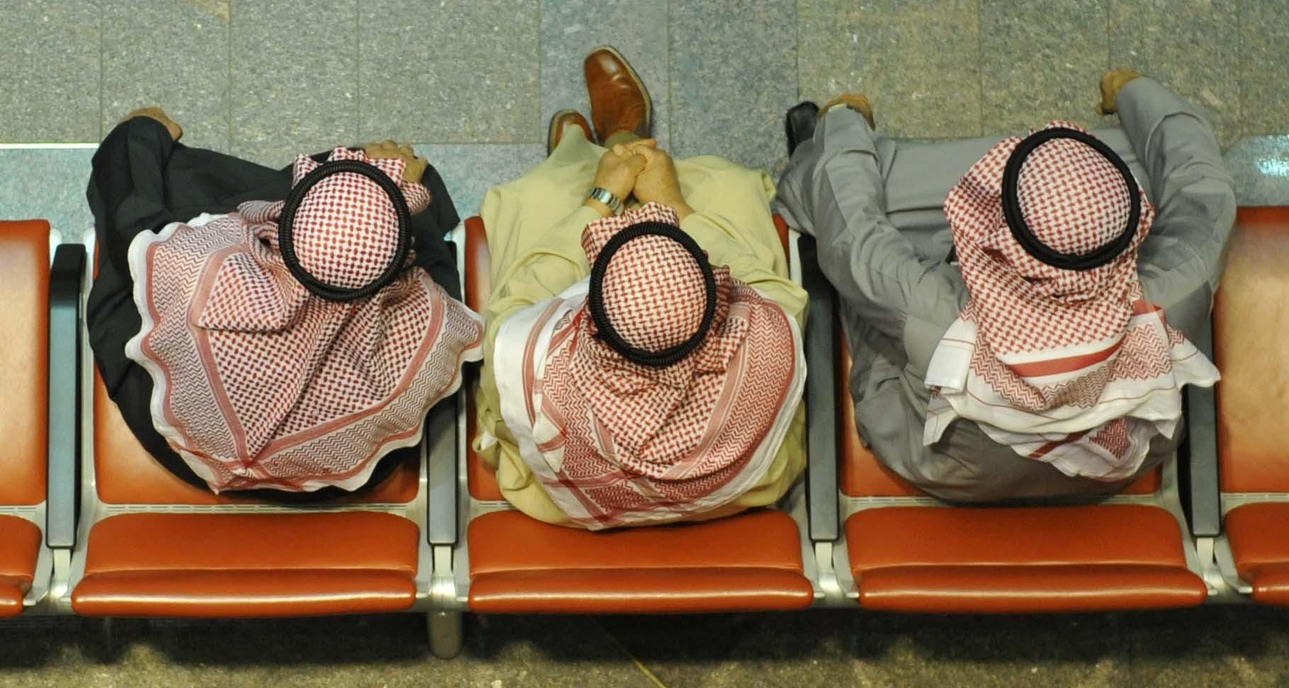 الكويت تلغي جهاز متابعة الأداء الحكومي وتعيد توزيع الموظفين