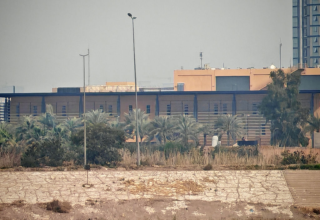 تحذيرات أمريكية من مخاطر أمنية في العراق ودعوة للمغادرة الفورية