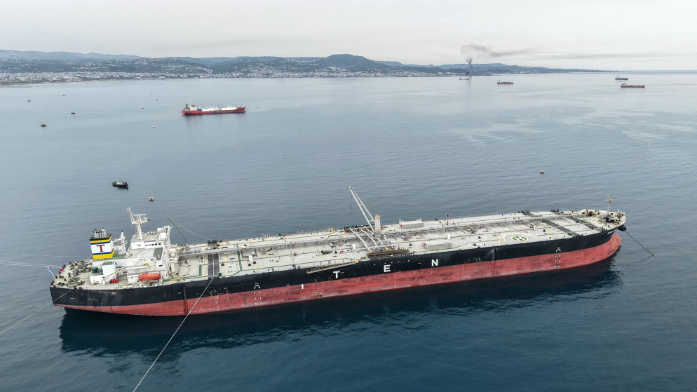 ناقلات نفط إيرانية تغادر الخليج لأول مرة منذ بدء الحصار الأميركي