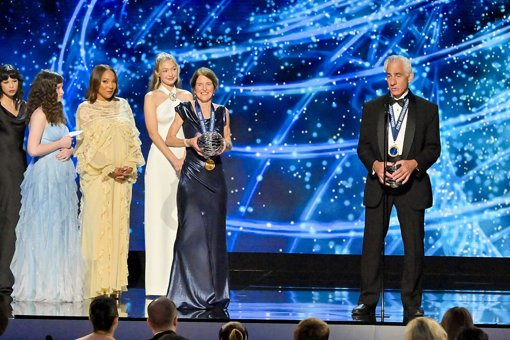 أوسكار العلوم يكرم إنجازات علمية رائدة بجوائز تصل قيمتها إلى 18 مليون دولار