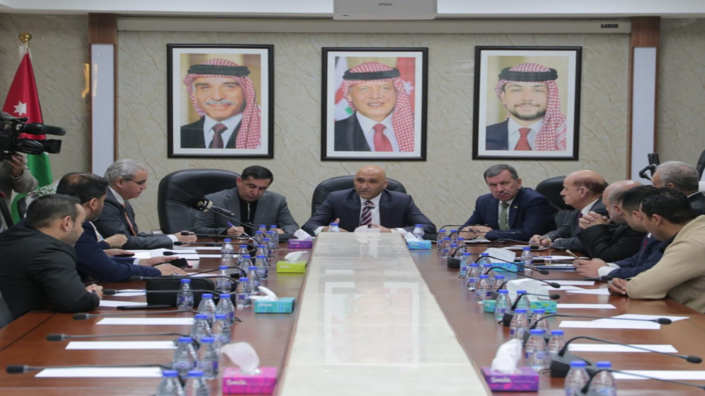 البدور يؤكد أولوية تطوير برامج الأطباء المقيمين في القطاع الصحي