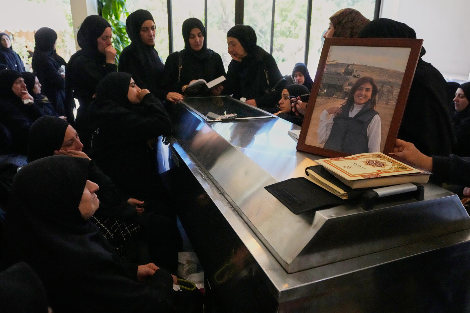 مفاوضات لبنان وإسرائيل تنتقل إلى البيت الأبيض بوجود السفير الأمريكي