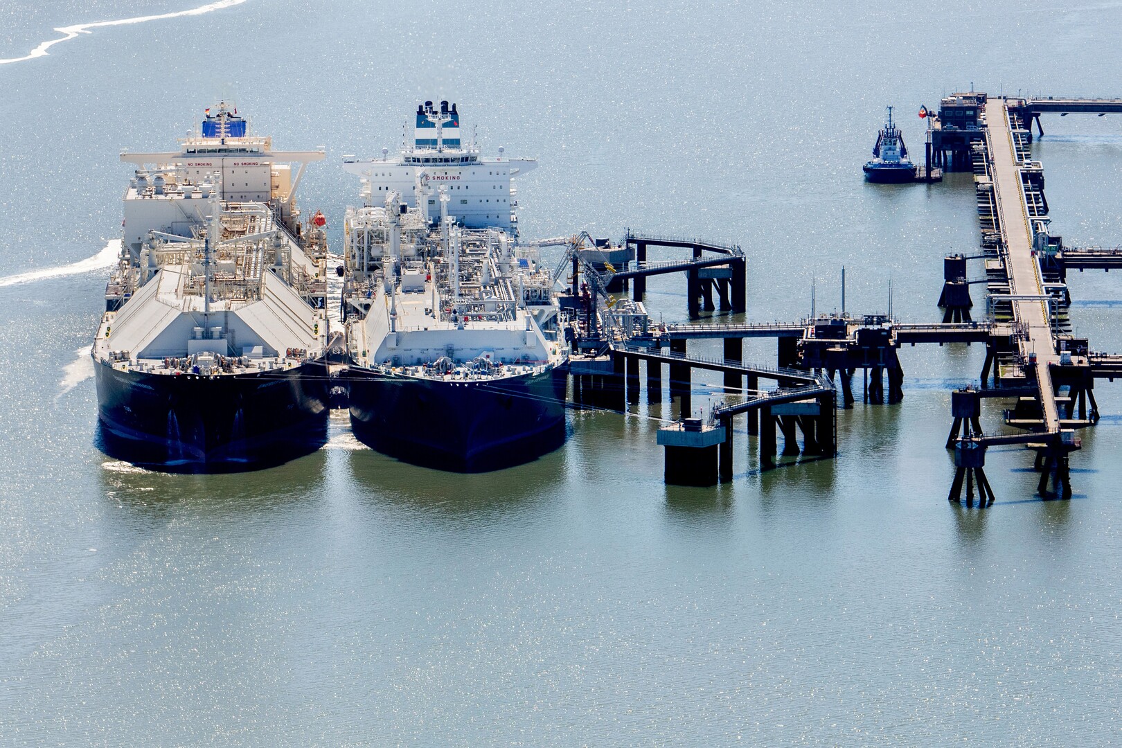 تحذيرات من انخفاض إمدادات الغاز المسال بسبب إغلاق مضيق هرمز