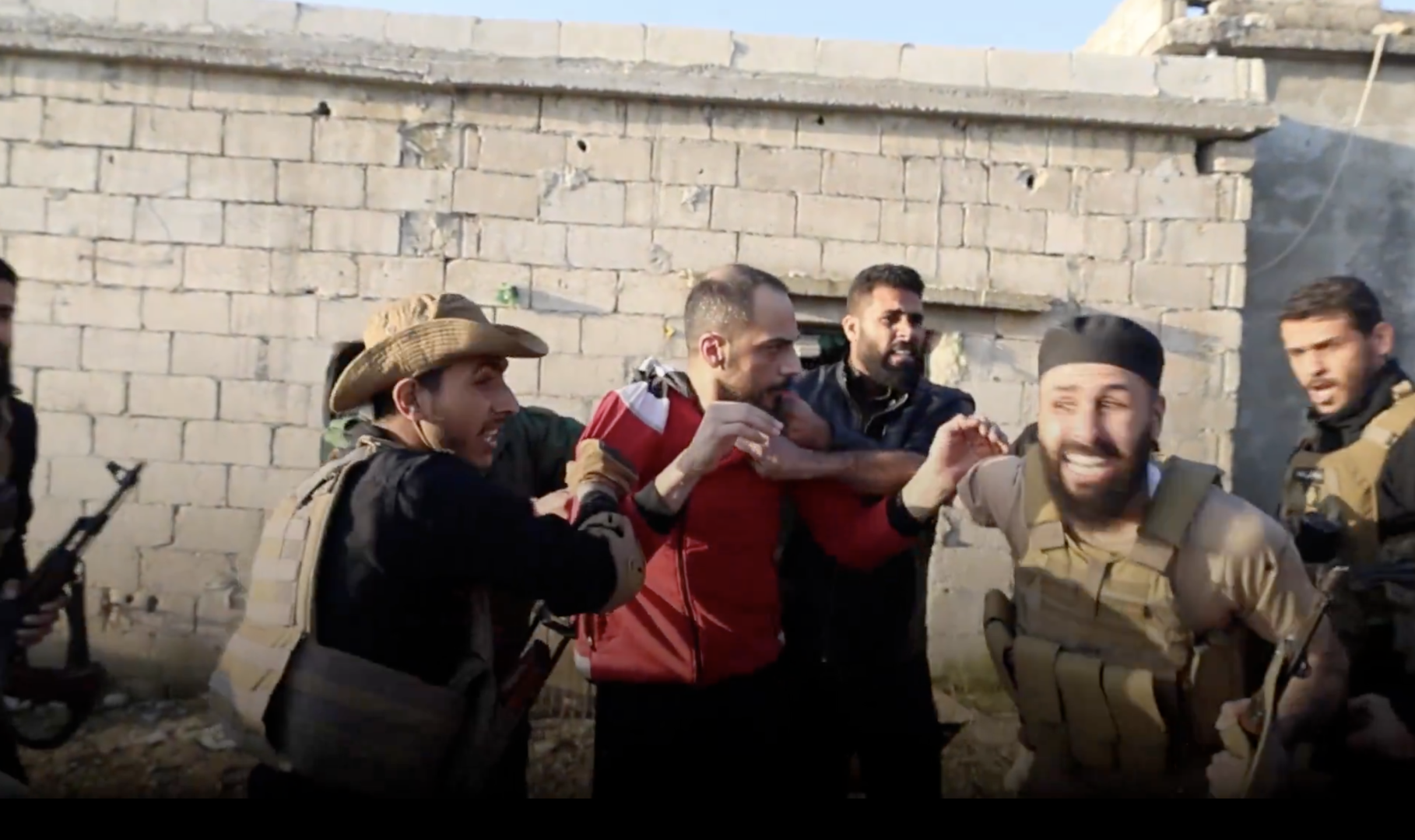 القبض على أمجد يوسف المتهم الرئيسي في مجزرة حي التضامن بسوريا