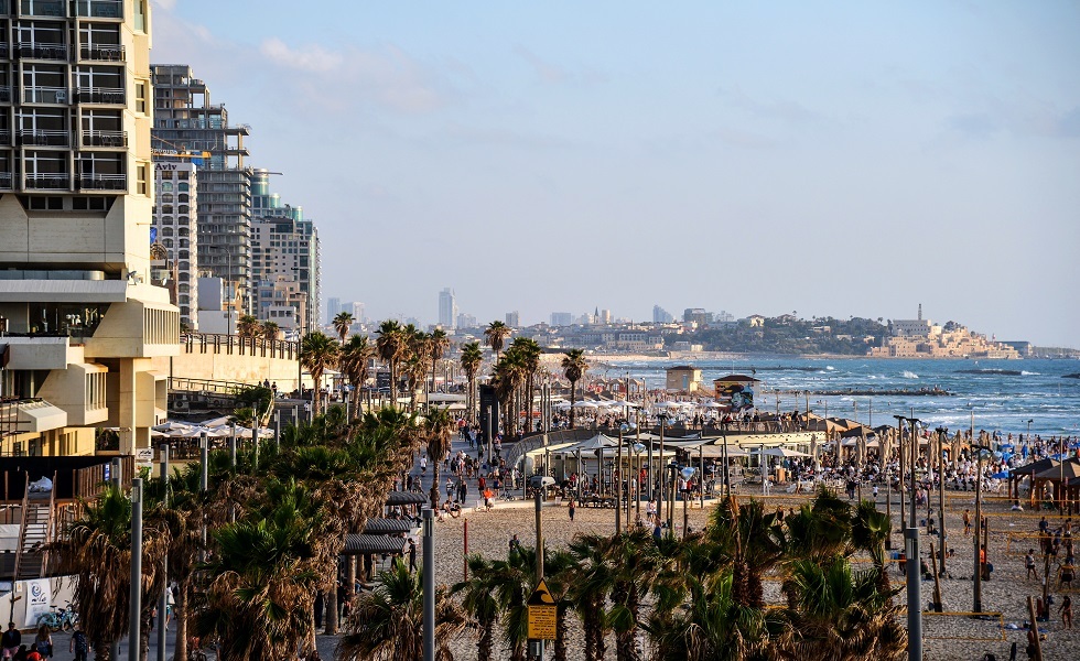 استئناف حركة السياحة في اسرائيل وسط تعزيز للرحلات الجوية