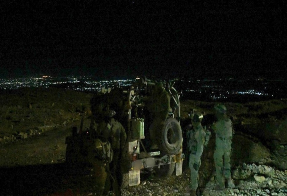 قوات اسرائيلية تداهم منازل في ريف القنيطرة وتواصل التوغلات