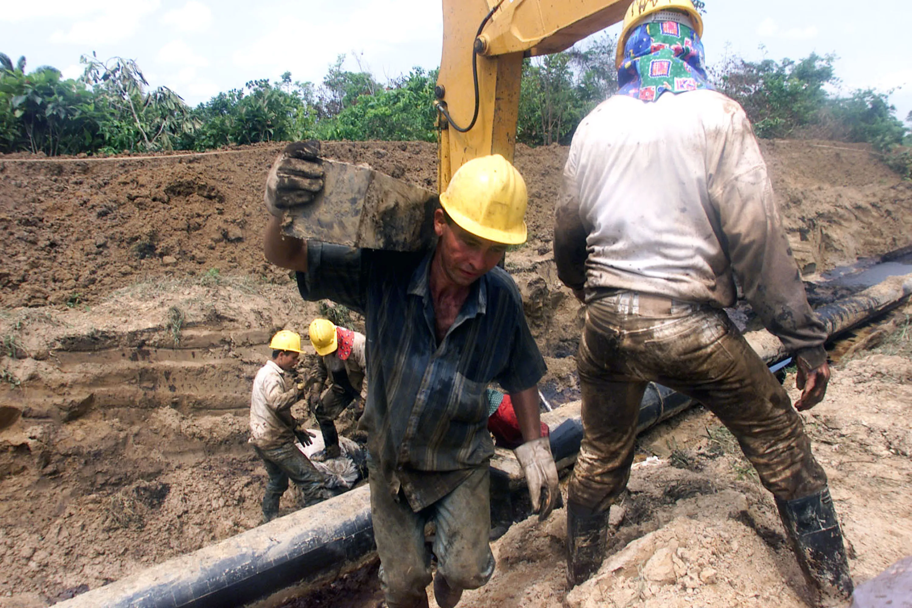 مؤتمر عالمي في كولومبيا لمناقشة التخلي عن الوقود الاحفوري في ظل أزمة الطاقة