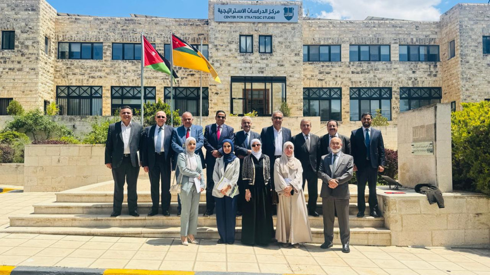 الأردن يحقق تقدما ملحوظا في تشريعات الطاقة المتجددة والهيدروجين الأخضر