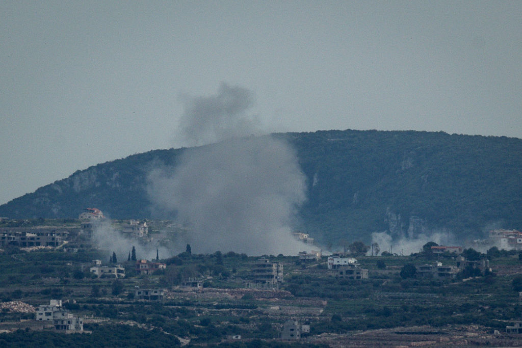 تصعيد عسكري إسرائيلي في جنوب لبنان يهدد سكان 16 قرية