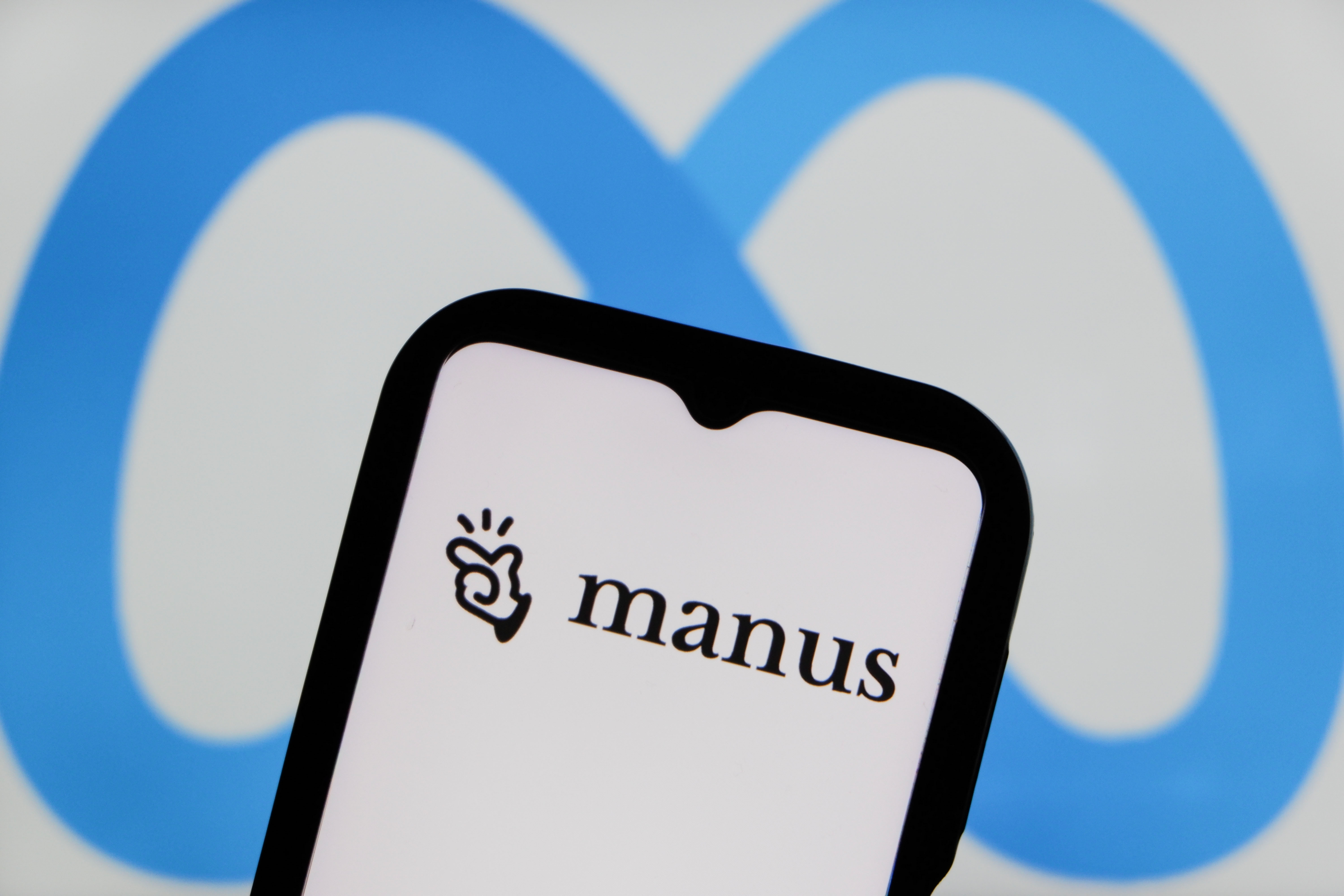 فشل استحواذ ميتا على مانوس ينذر بصراع تقني عالمي