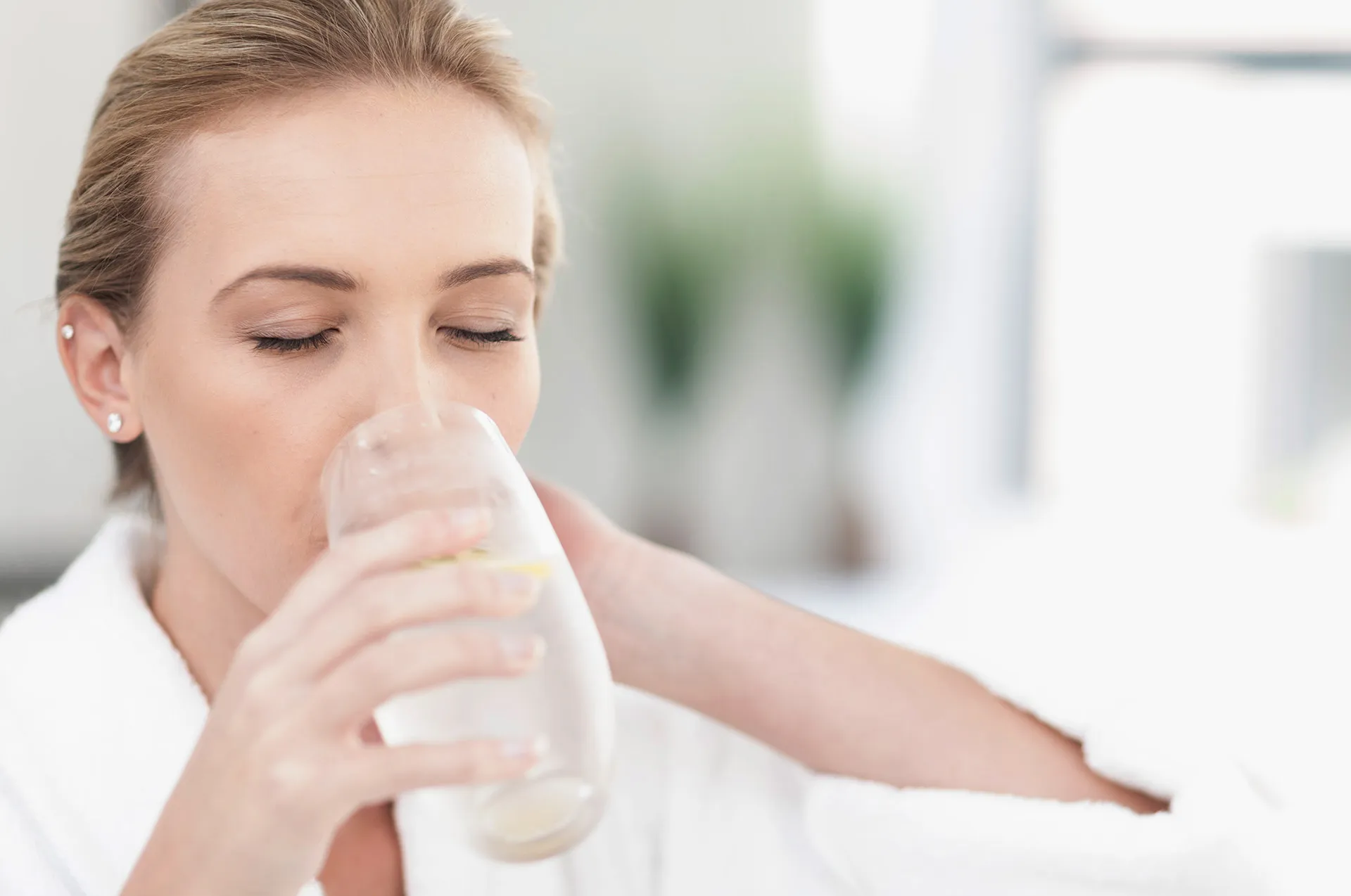 فوائد شرب الماء بانتظام لجسمك