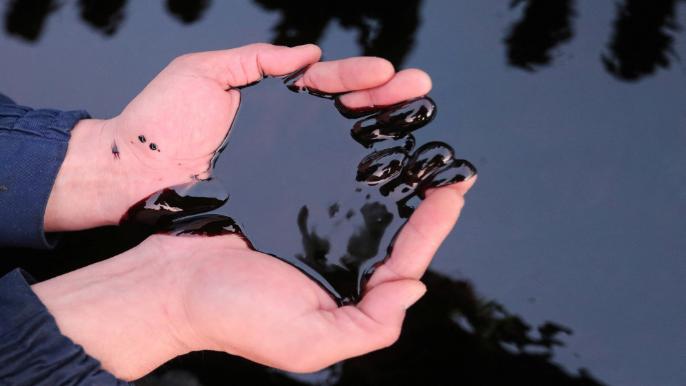 ارتفاع أسعار النفط وسط مخاوف من عمل عسكري أميركي ضد إيران