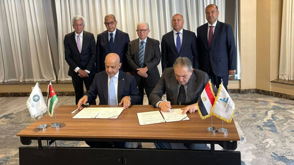 غرفة تجارة الاردن و مصر توقعان اتفاقية لتعزيز التعاون الاقتصادي المشترك