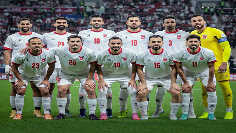 البنك المركزي يصدر ميدالية برونزية احتفاء بتأهل المنتخب الوطني لكأس العالم