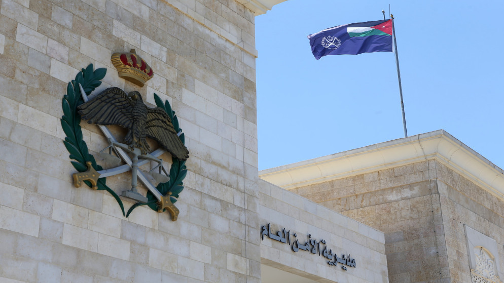 الأمن العام في الأردن يعتقل شخصا بتهمة الاعتداء الجنسي على أحداث