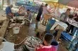 سمط الأضاحي في القاهرة: مهنة تتحدى حرارة الماء المغلي