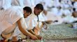 حجاج بيت الله الحرام ينقلون مناسكهم من عرفات إلى مزدلفة بأمن وسلامة