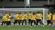 جنوب إفريقيا تستعد لمواجهة المكسيك في افتتاح كأس العالم