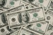 الدولار يواجه اكبر تراجع اسبوعي وسط بيانات اقتصادية امريكية مخيبة