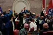 الاقتصاد يقلب موازين القوى في امريكا والديمقراطيون يقتربون من الكونغرس