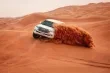 دليل القيادة الآمنة في الرمال وعبور الطرق الوعرة دون مخاطر