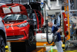 فولكسفاغن تعتزم اعادة هيكلة جذرية تشمل اغلاق مصانع وتسريح الاف الموظفين