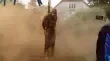 تقليد رش القرفة على العزاب في الدنمارك يثير جدلا واسعا