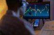 تراجع حاد في البورصة السعودية وسط مخاوف من تعطل إمدادات النفط