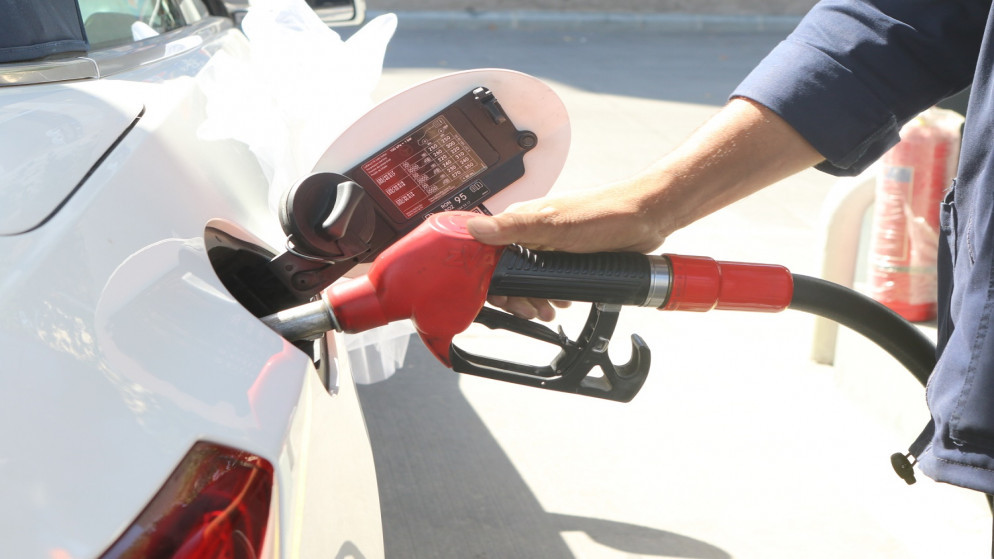 {title}