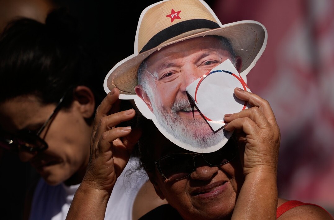 {title}