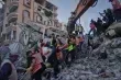 كارثة في غزة.. انهيار مبنى سكني يفاقم أزمة المباني المتضررة