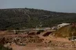 جدعون ليفي يكشف زيف العقوبات البريطانية على المستوطنات الاسرائيلية