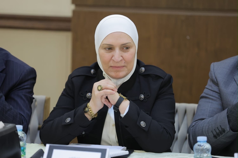 {title}